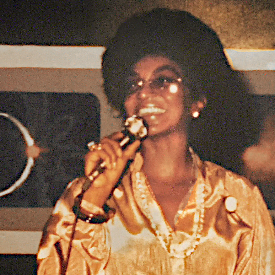 A close-up of Star Trek actor Nichelle Nichols on stage.